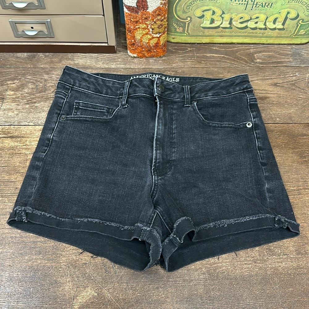 American Eagle Size 12 Super Hi Rise Shortie Super Super Stretch Black Gray